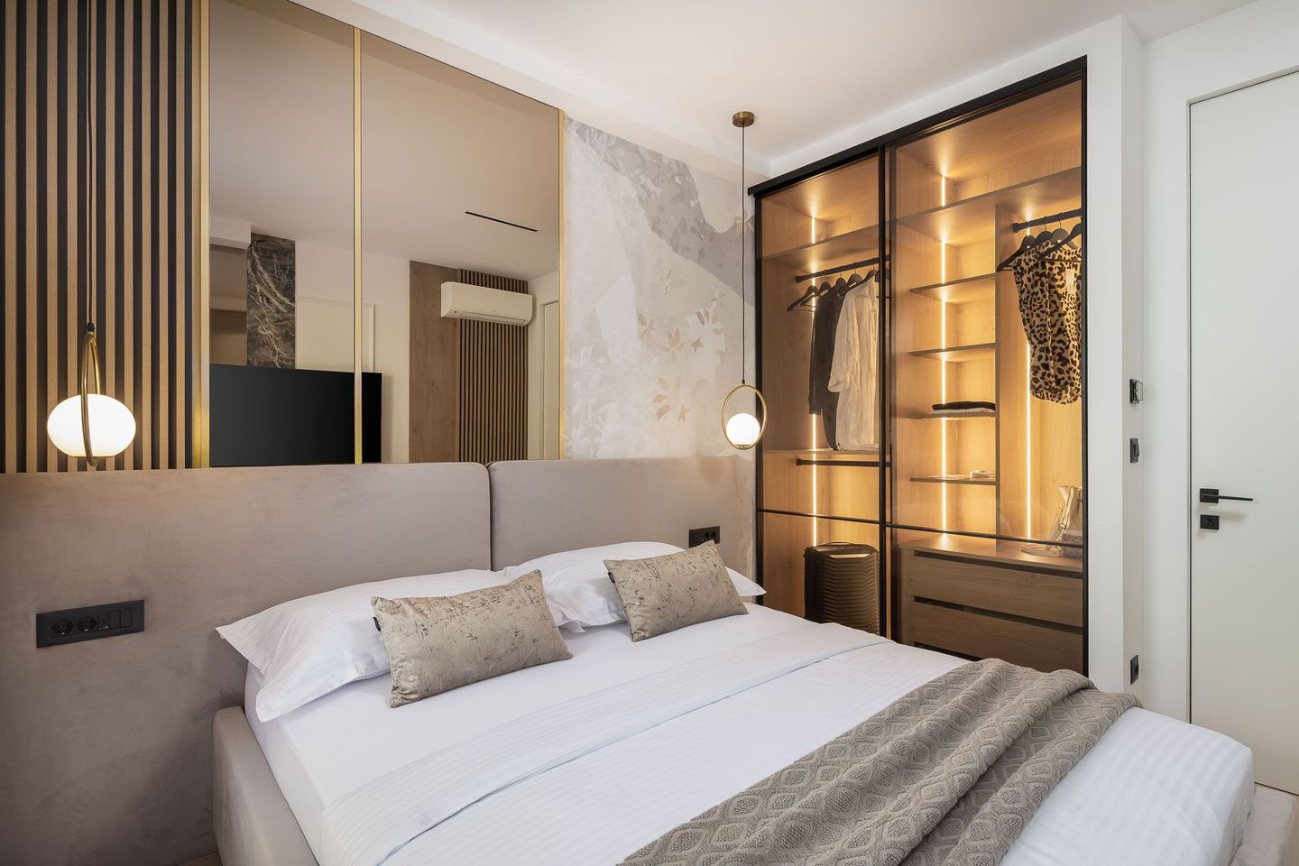 luxury-apartment-with-swimming-pool-opatija-48-1440w
