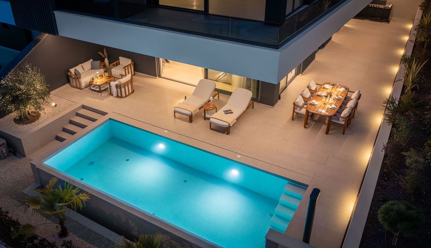 luxury-apartment-with-swimming-pool-opatija-81-1440w